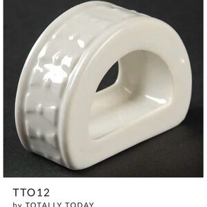 Totally Today - Off White, Embossed Rim/Dots&Triangles Napkin Holders set 6